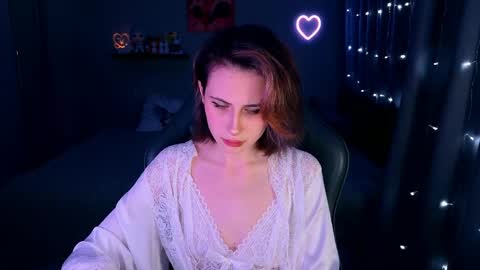 Snapshot of keti_moon chatting on 04.18.26 Keti 3 online show from 04.18.26