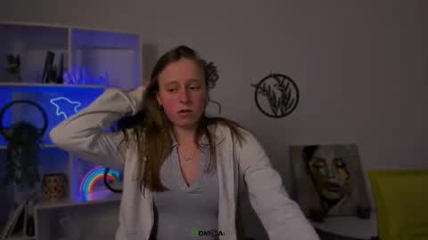 keuli_li online show from 01.17.26