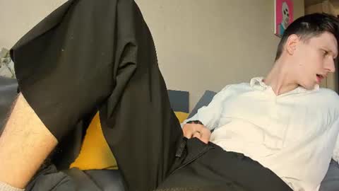 Snapshot of kevin_hornyyy chatting on 06.23.26 kevin online show from 06.23.26