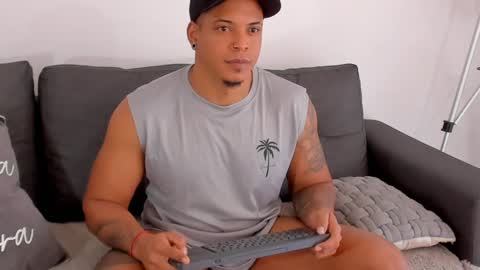 Kevin Lance online show from 12.25.24