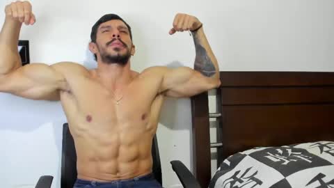 kevin_malone22 online show from 04.09.26