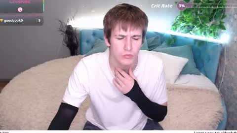 Snapshot of kevin_shayne chatting on 09.24.25 Kevin online show from 09.24.25