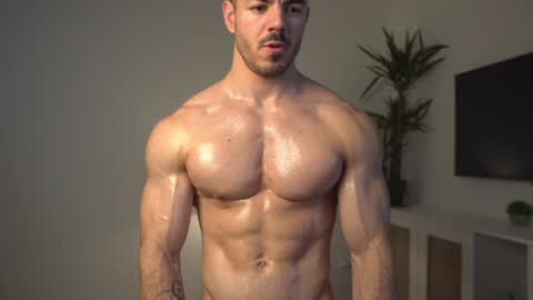 Snapshot of kevinandresxx chatting on 01.08.25 Kevin online show from 01.08.25