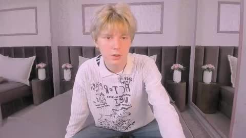 Kevin online show from 10.21.25