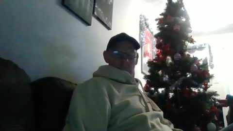 kevlooking4sez online show from 12.27.24