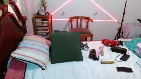 keyla_13 online show from 10.18.25