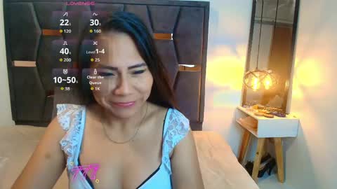 KEYLA BRUNETTE online show from 05.19.26