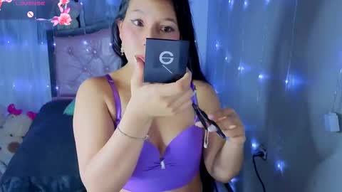 Snapshot of keyla_meow2002 chatting on 09.22.25 keyla meow2002 online show from 09.22.25