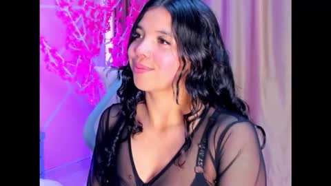 Keyla noa online show from 12.22.25