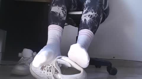     online show from 09.11.25