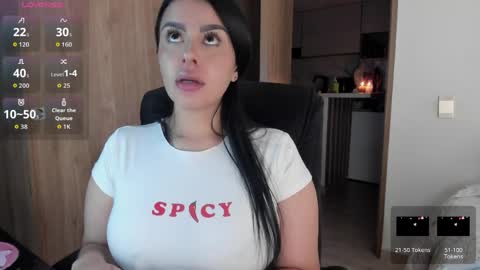 Laura online show from 04.02.26