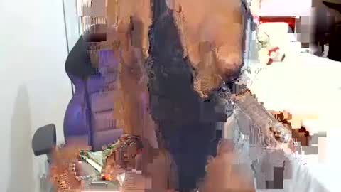 Sandy Saenz online show from 11.25.25