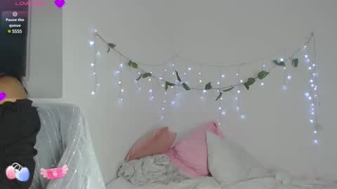 Keyti online show from 02.16.25