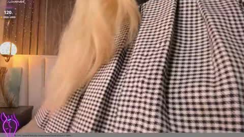 Kharla Marin online show from 10.01.25