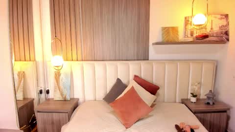 Kharla Marin online show from 10.12.25