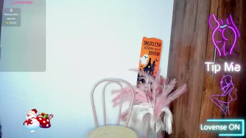 khate_smith online show from 11.08.25