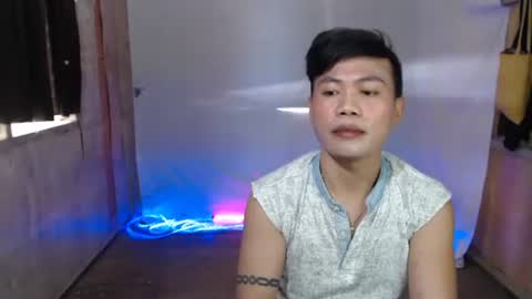 Snapshot of khay_rha chatting on 11.17.25 khay online show from 11.17.25