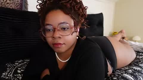 Snapshot of khayaparker chatting on 06.15.26 Khaya online show from 06.15.26