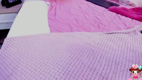 Snapshot of khloe_cutee chatting on 01.14.25 Khloe Cute online show from 01.14.25