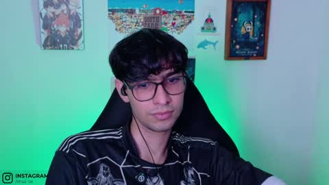 Snapshot of khozler_ chatting on 05.15.26 khozler_ online show from 05.15.26