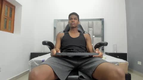 Kris Evans online show from 04.18.26