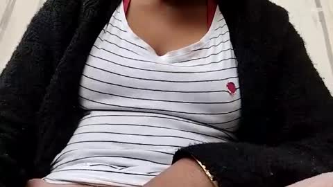 khushisinghh online show from 12.13.24