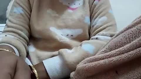 khushisinghh online show from 01.24.25