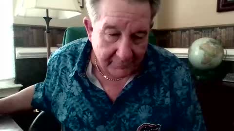 Snapshot of khw444 chatting on 05.30.26 jesse444 cum show online show from 05.30.26