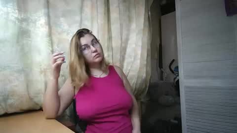 Snapshot of kianna_dior_ chatting on 02.07.25 kianna_dior_ online show from 02.07.25