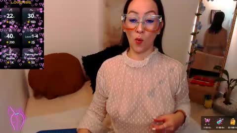 Snapshot of kiara_bermont chatting on 01.05.25 Kiara Bermont online show from 01.05.25