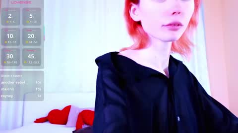Kira online show from 05.18.26