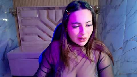 Kiara  online show from 07.07.26
