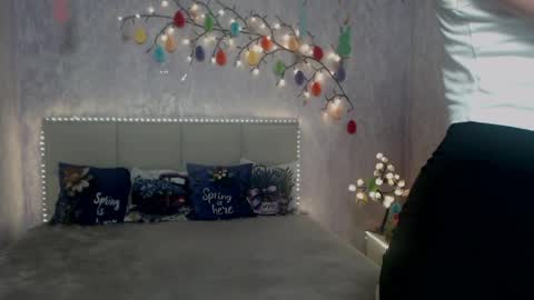 Kara online show from 04.10.26