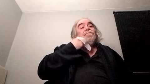 Snapshot of kickinme chatting on 03.10.25 KICKINME online show from 03.10.25