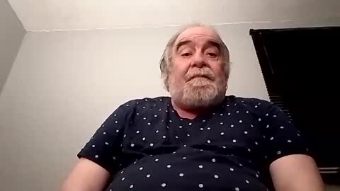 Snapshot of kickinme chatting on 09.09.25 KICKINME online show from 09.09.25