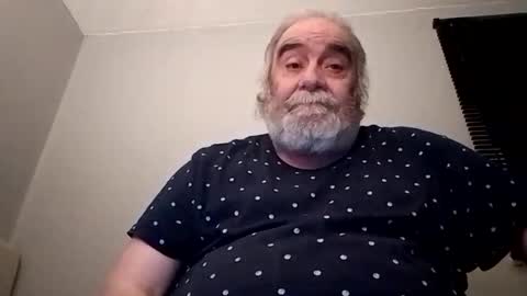 Snapshot of kickinme chatting on 11.10.25 KICKINME online show from 11.10.25