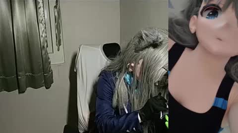 Snapshot of kighabit chatting on 11.04.25 kighabit online show from 11.04.25