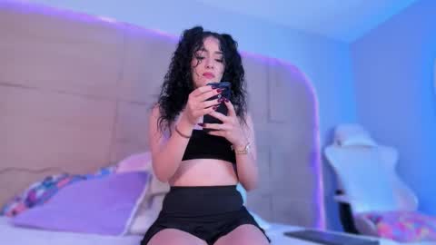 KIM COOPER online show from 12.22.25