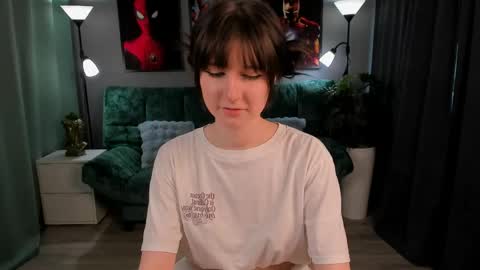 Kika online show from 04.13.26