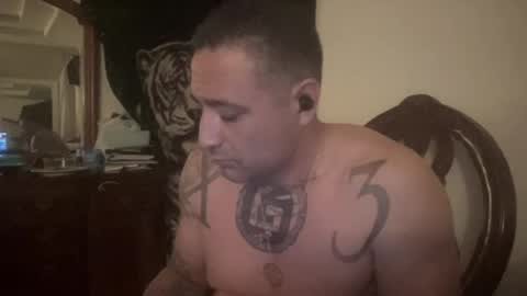 Snapshot of kikelst13 chatting on 12.02.25 kikelst13 online show from 12.02.25