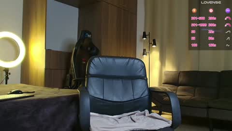 Snapshot of kikeruiz_19 chatting on 01.22.25 kikeruiz 19 online show from 01.22.25