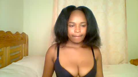 Snapshot of kiki_beby chatting on 07.21.26 Angela online show from 07.21.26