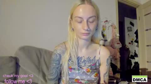 Kiki online show from 10.20.25