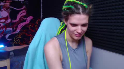 Kiki online show from 11.04.25