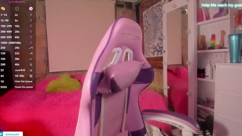 kiki online show from 01.24.25