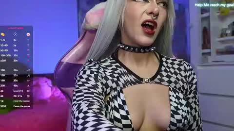 kiki online show from 07.17.26