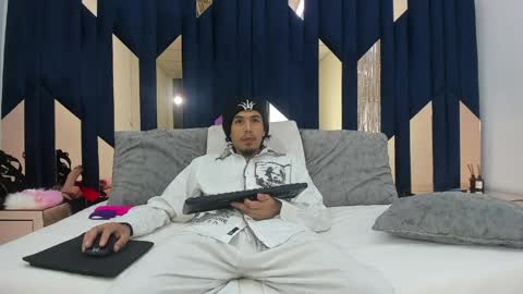 kikyoanddrey online show from 05.03.26