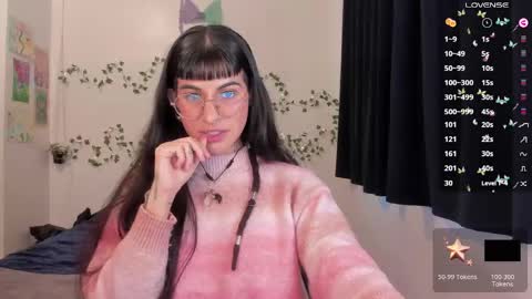 Snapshot of kila_moonlight444 chatting on 04.20.26 Bella online show from 04.20.26
