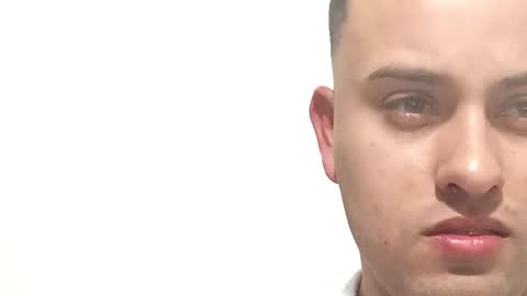 Snapshot of killandpussy chatting on 02.08.25 Jonnybigcock online show from 02.08.25