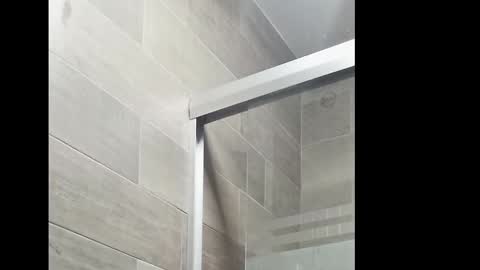 Snapshot of killandpussy chatting on 02.10.25 Jonnybigcock online show from 02.10.25